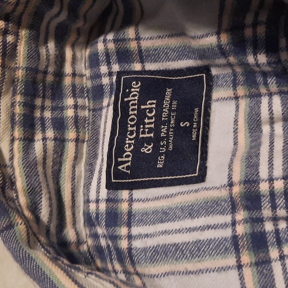 Mens flannel size small - Picture 2 of 2